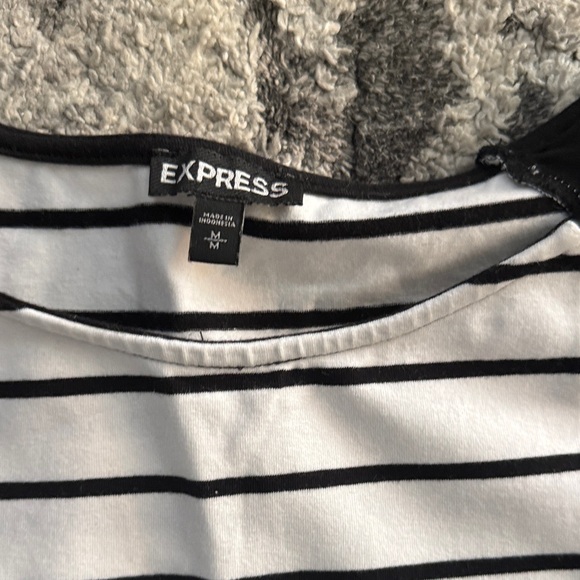 Bundle Express Peplum Short Sleeve Tees - Black, Green, Mint - Picture 4 of 6